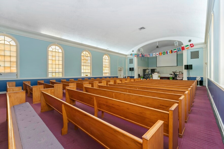 More Photos Of 999 S Colorado Blvd, Denver Specialty For Sale