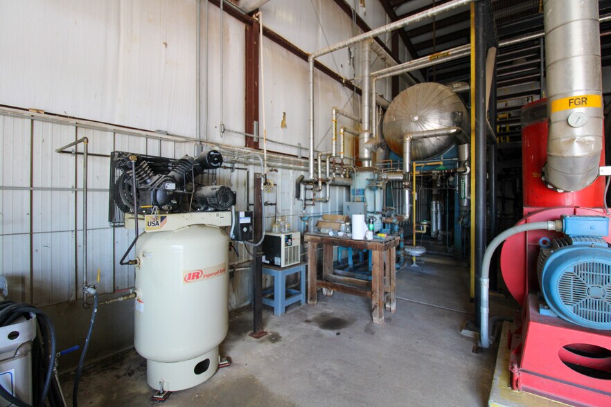 More Photos Of 6059 159th St, Galva Food Processing For Sale