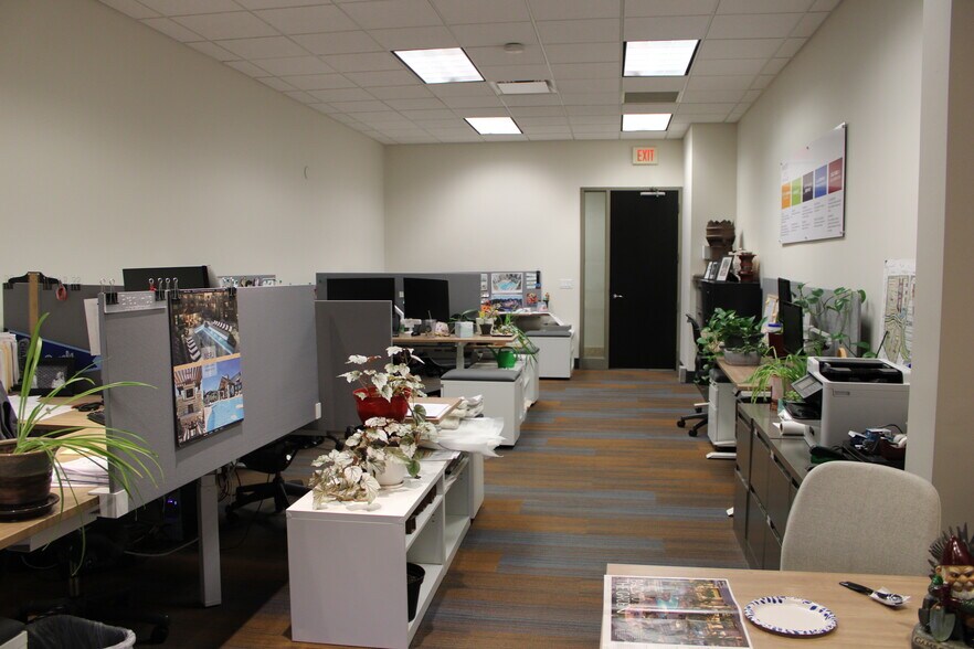 More Photos Of 3515 W 75th St, Prairie Village Office For Lease