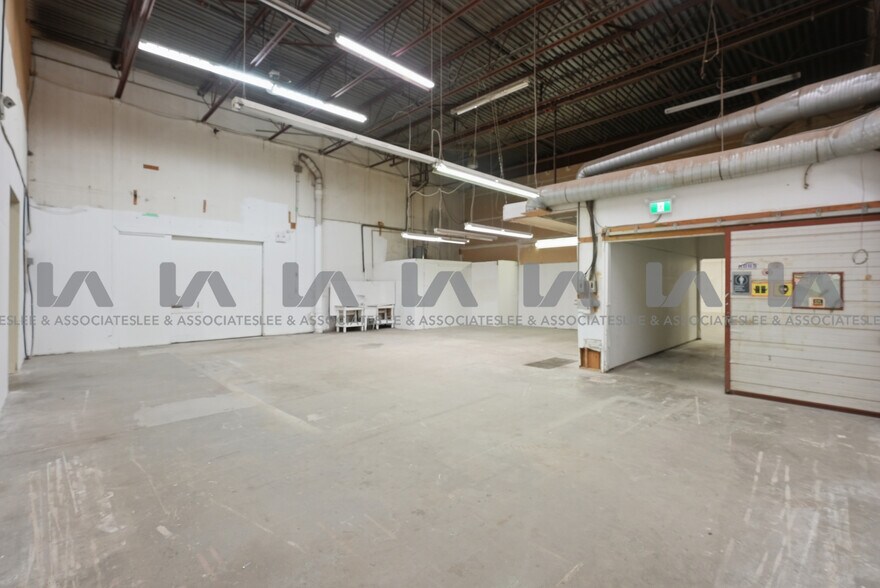 More Photos Of 18788 96th Ave, Surrey Warehouse For Lease