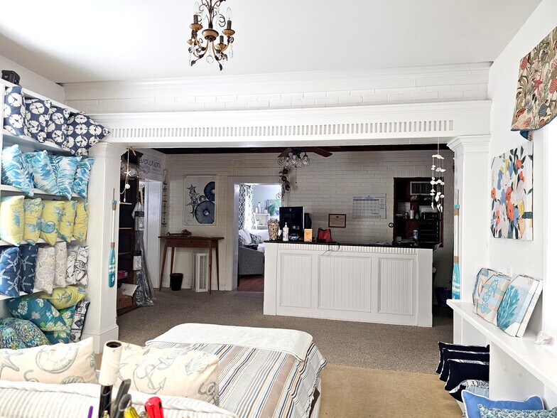 More Photos Of 423 Village Rd, Shallotte General Retail For Sale