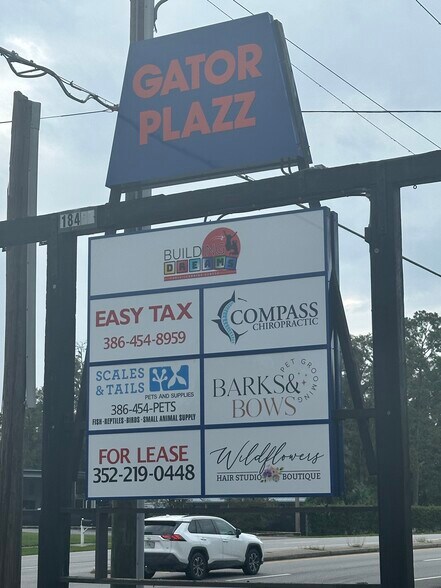 More Photos Of 18467 NW US Highway 441, High Springs Storefront Retail Office For Lease