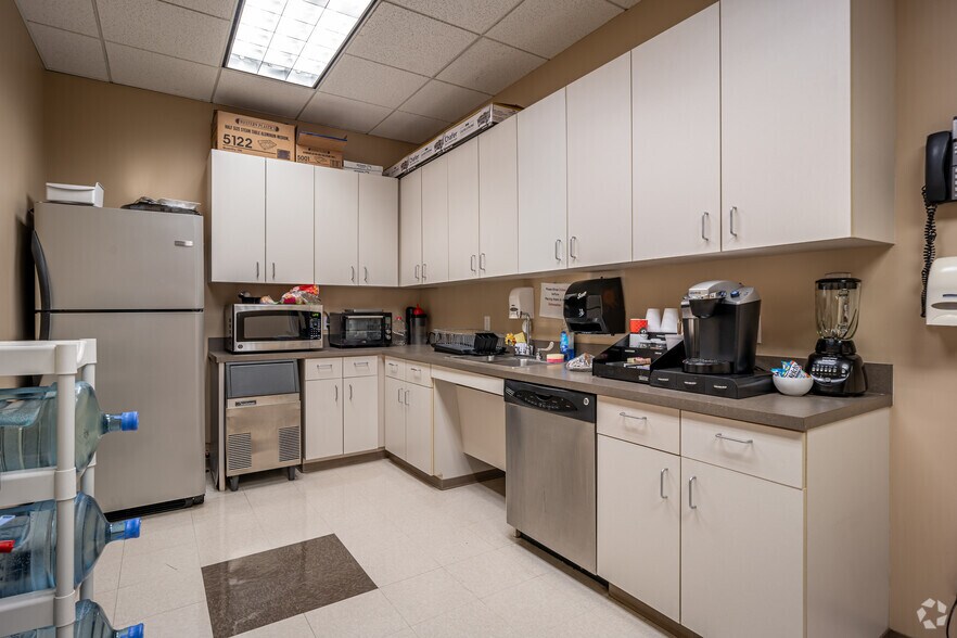 Photo of 21st Floor Ste 2190