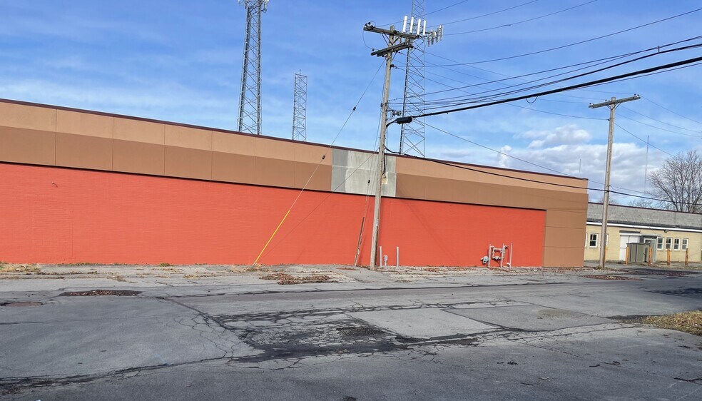 More Photos Of 506 Old Liverpool Rd, Liverpool Light Manufacturing For Sale