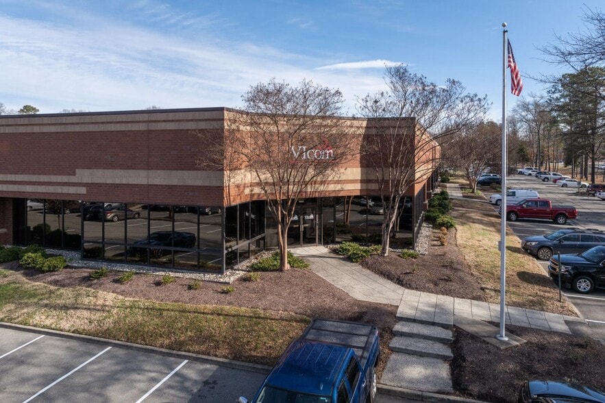 More Photos Of 1450-1470 E Parham Rd, Richmond Unknown For Lease