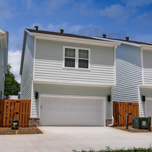 More Photos Of 502-510 W Persimmon St, Rogers Apartments For Sale