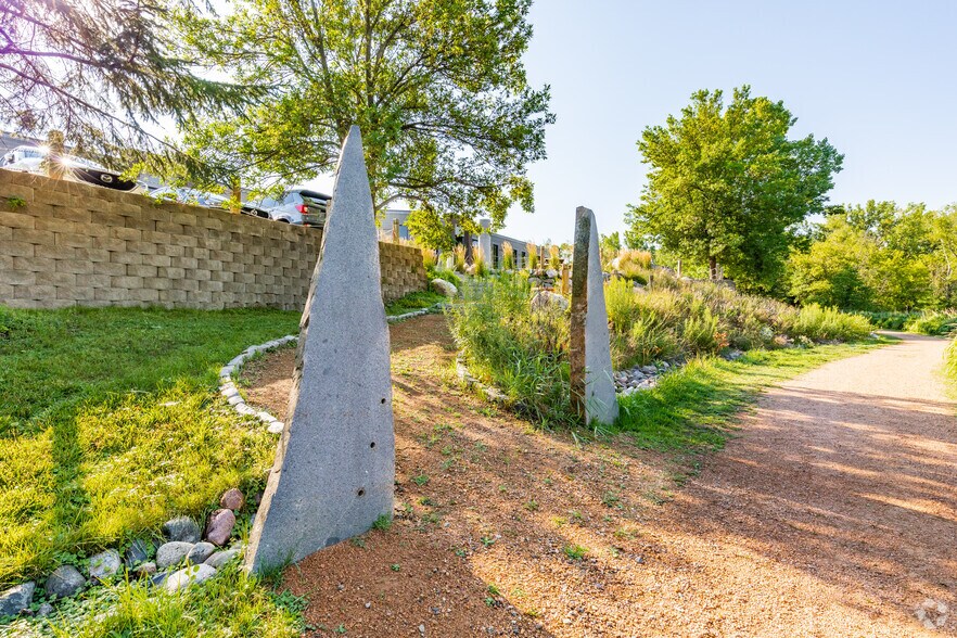 More Photos Of 5852-5870 Baker Rd, Minnetonka Unknown For Lease