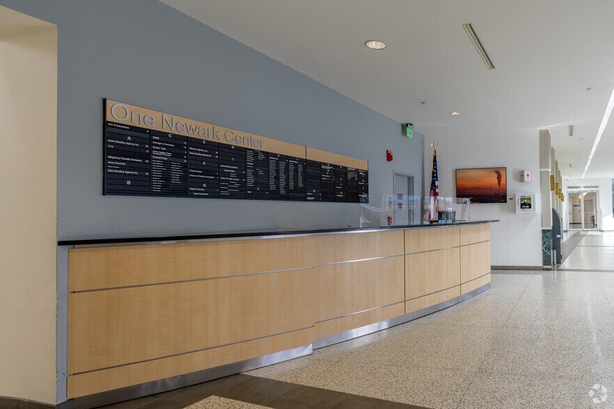 More Photos Of 1085 Raymond Blvd, Newark Office For Lease