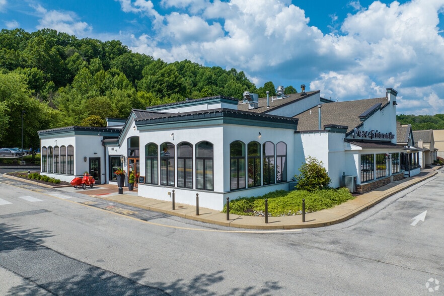 More Photos Of 4855 West Chester Pike, Newtown Square Unknown For Lease