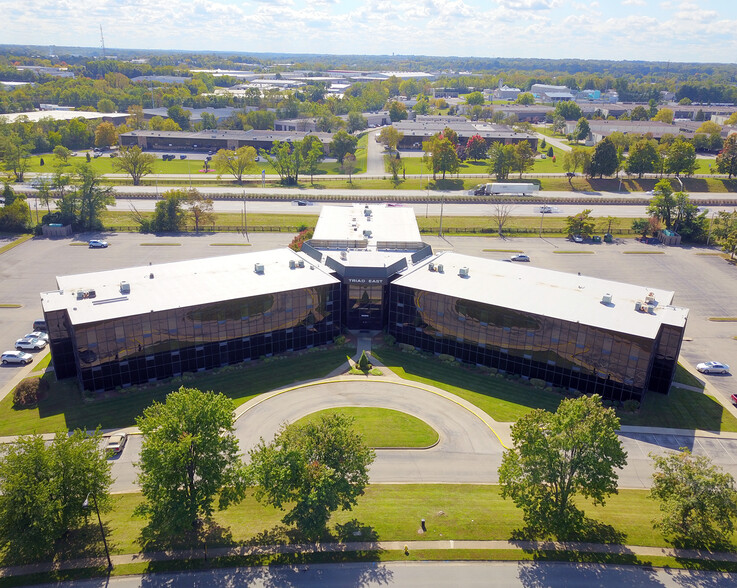 Primary Photo Of 10200 Linn Station Rd, Louisville Office For Lease