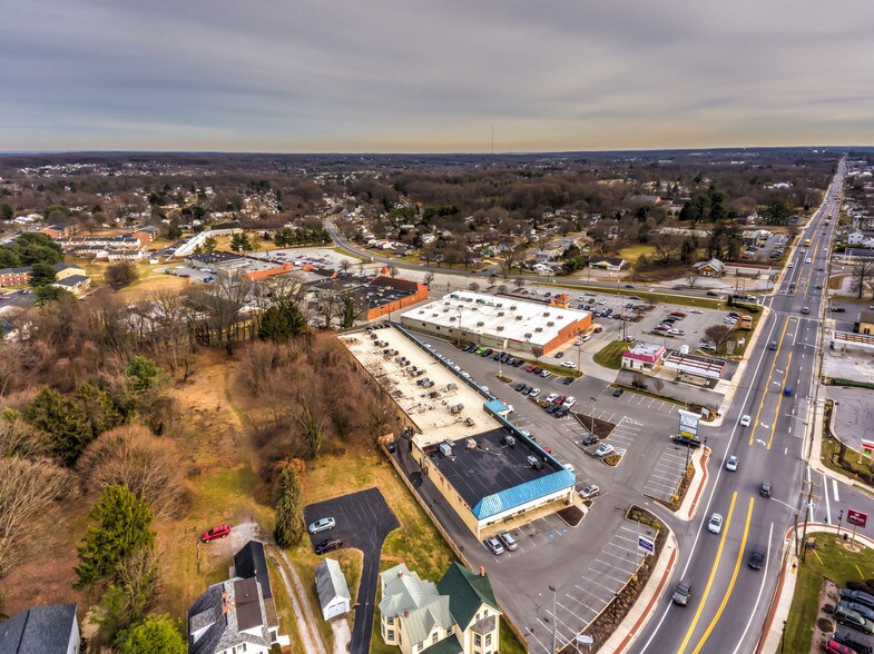 More Photos Of 2-152 Chartley Dr, Reisterstown Unknown For Lease