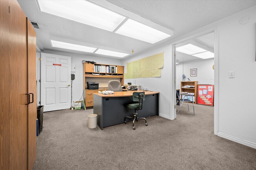 More Photos Of 352 N Main St, Brigham City Office For Sale