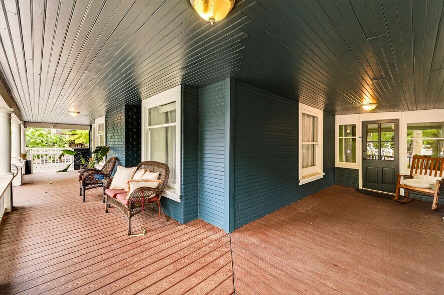 More Photos Of 1050 Esplanade, Chico Multifamily For Sale