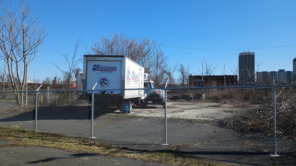 More Photos Of 23 New Bridge, West Springfield Land For Sale