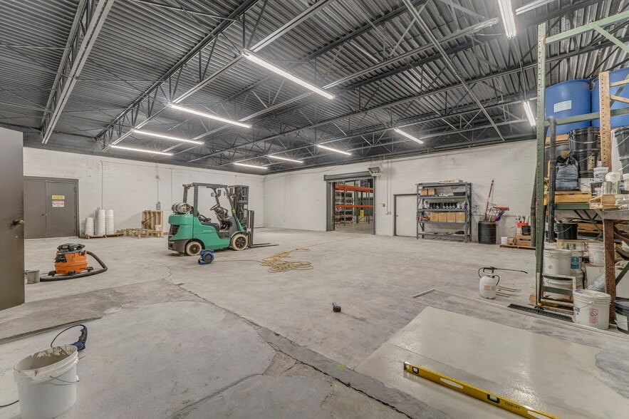 More Photos Of 3239 S Dixie Hwy, Dalton Industrial For Sale