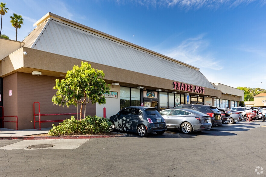 More Photos Of 11960-11996 Ventura Blvd, Studio City Unknown For Lease