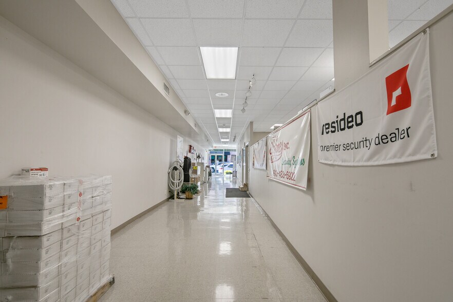 More Photos Of 127 Hay St, Fayetteville General Retail For Sale