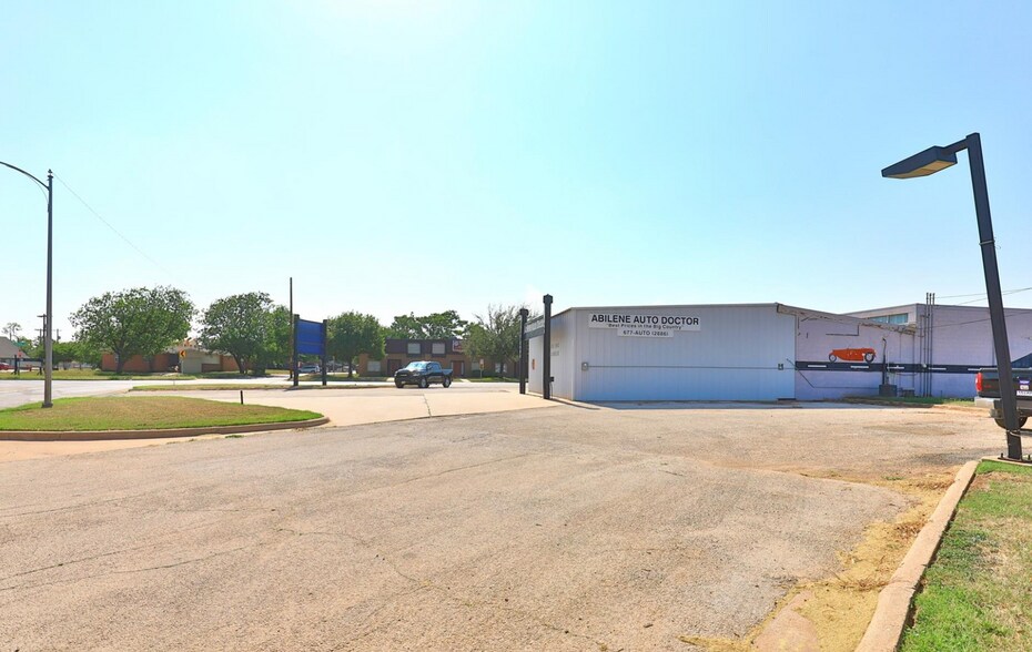 More Photos Of 2466 Buffalo Gap Rd, Abilene Auto Repair For Sale