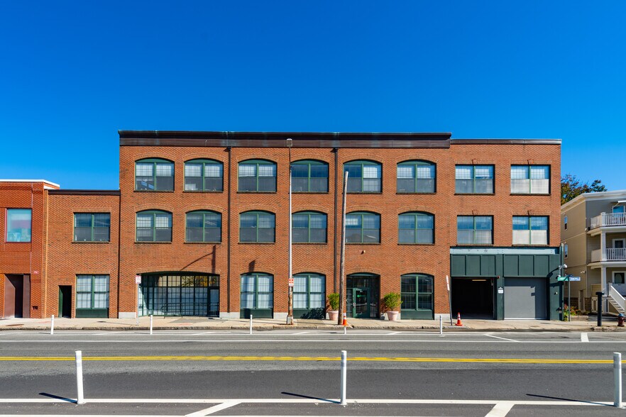 More Photos Of 815 Somerville Ave, Cambridge Office For Sale