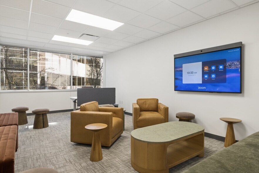 More Photos Of 1712 S East Bay Blvd, Provo Unknown For Lease