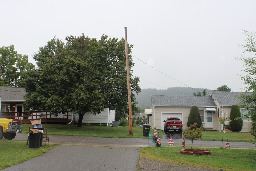 More Photos Of 320 E 13th St, Berwick Multifamily For Sale