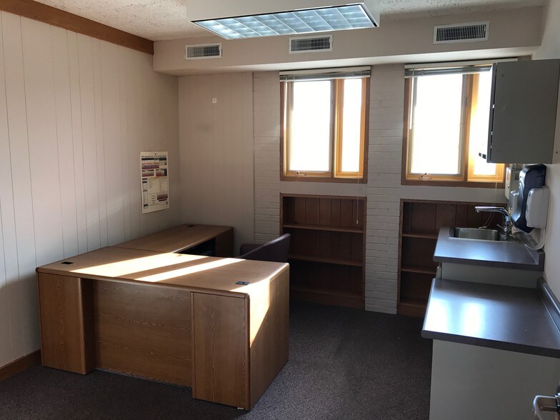 More Photos Of 800 55th St, Kenosha Skilled Nursing Facility For Lease