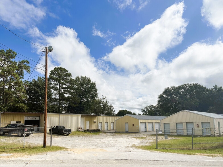 More Photos Of 1201 Sox St, West Columbia Industrial For Sale