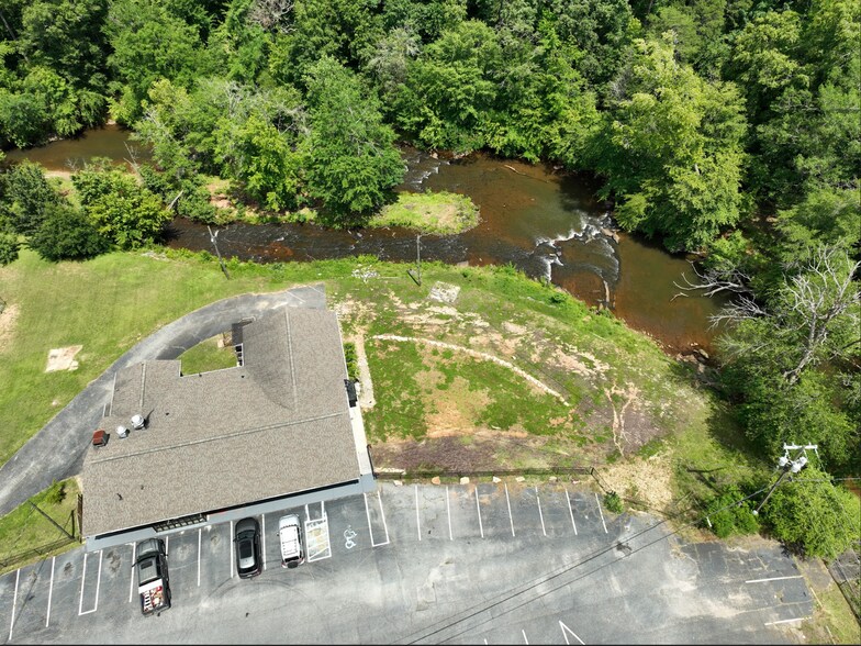 Primary Photo Of 3100 N Highway 14, Greer Restaurant For Lease