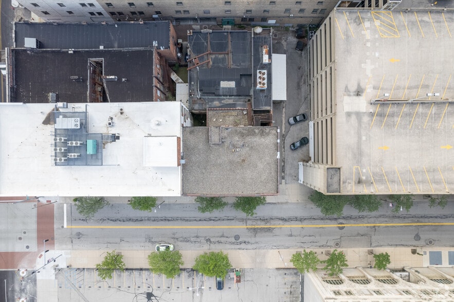 More Photos Of 136 N Huron St, Toledo Office For Lease