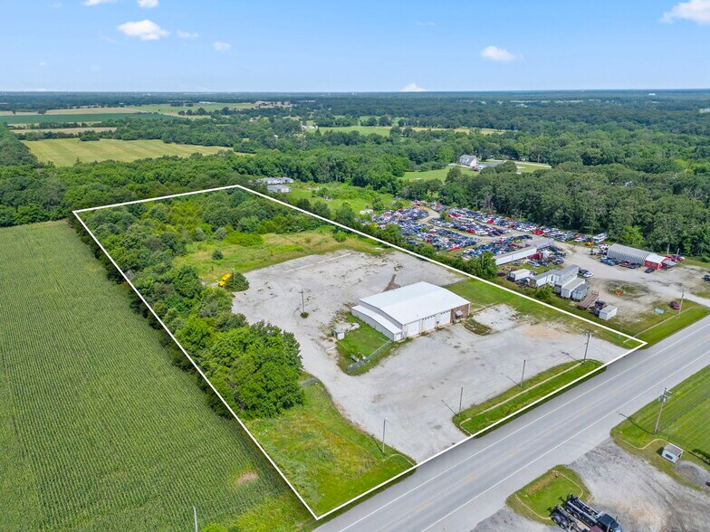 More Photos Of 825 MO-59, Carthage Industrial For Lease