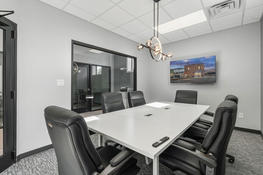 More Photos Of 117 S Main St, Hopewell Coworking Space