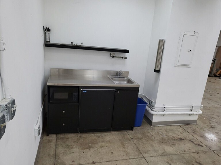 More Photos Of 64 W 48th St, New York Office For Lease