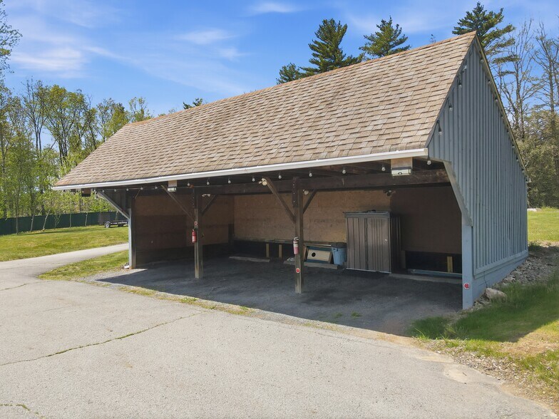 More Photos Of 120 Milford Hill Ln, Milford Flex For Sale