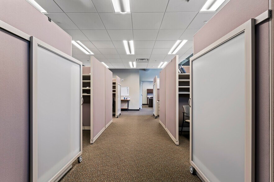 More Photos Of 2200 2nd St SW, Rochester Office For Sale