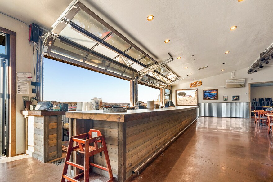 More Photos Of 364 Galley Rd, Camdenton Restaurant For Sale