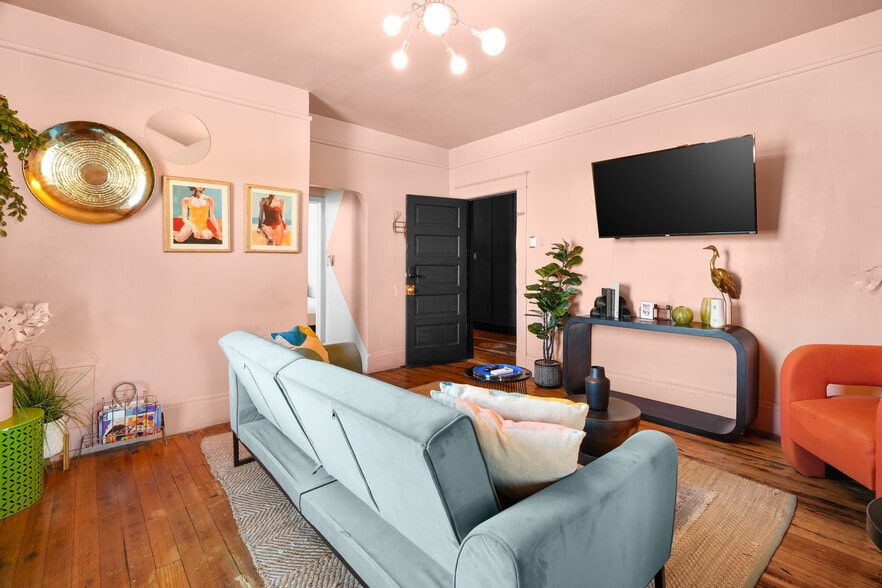 More Photos Of 1137 Arizona Ave, El Paso Apartments For Sale