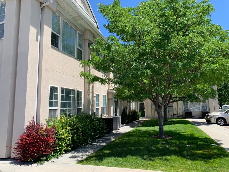 More Photos Of 2708-2722 S Redwood Rd, Salt Lake City Office For Lease
