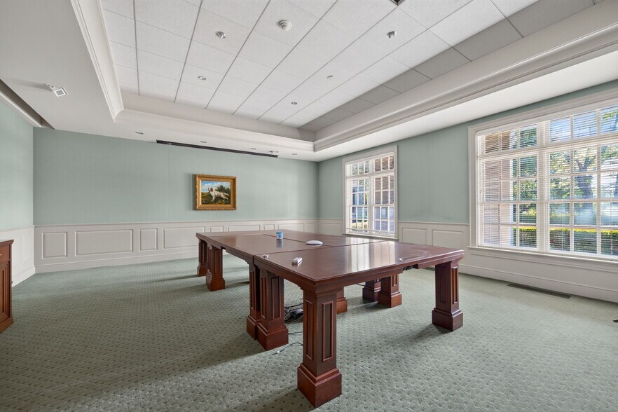 More Photos Of 1461 Highway EE, Winfield Specialty For Sale