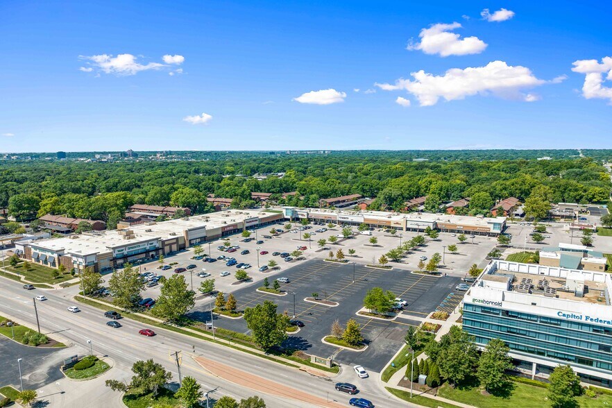 More Photos Of 9502-9628 Nall Ave, Overland Park Unknown For Lease