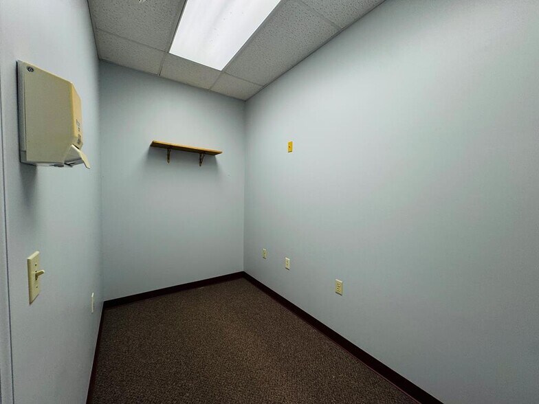 More Photos Of 8 Main St, Towanda Office For Lease