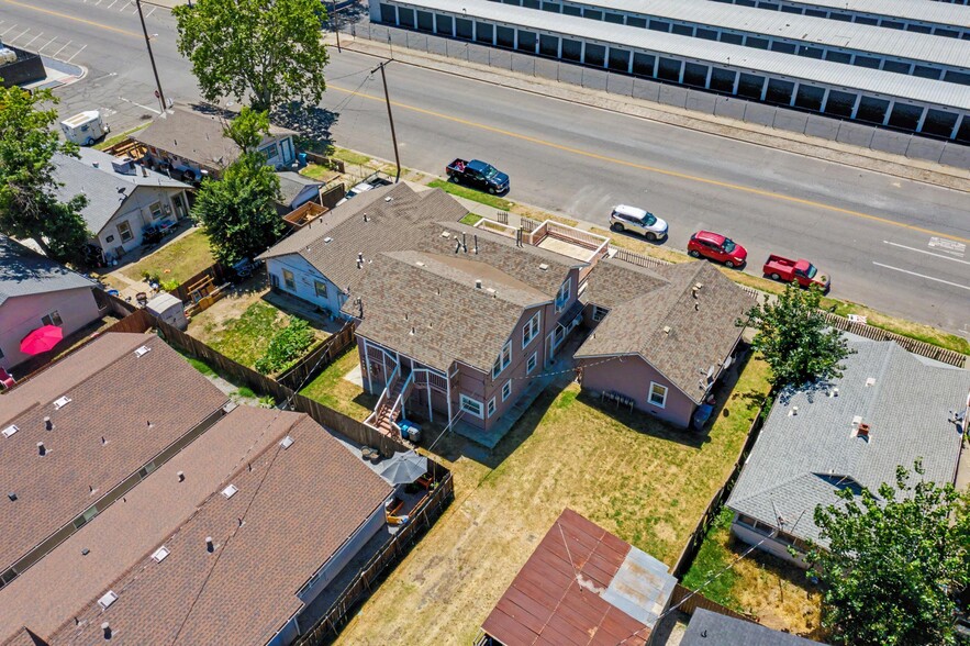 More Photos Of 1315 E St, Marysville Apartments For Sale