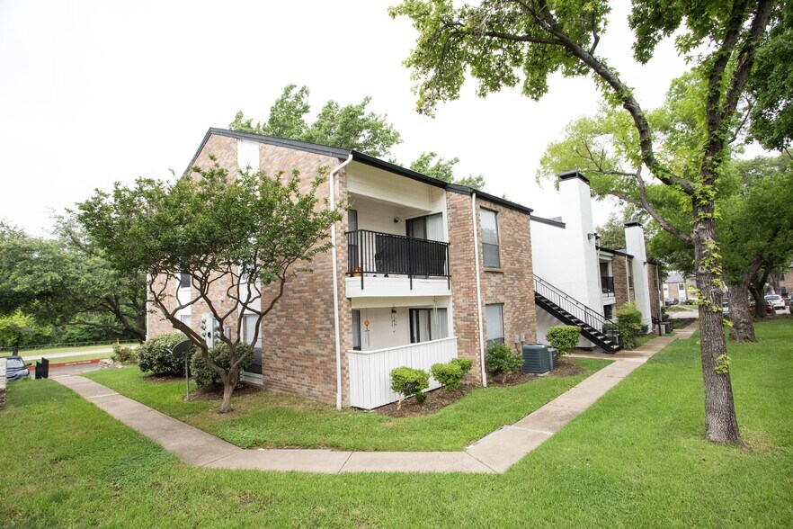 More Photos Of 4328 Duck Creek Dr, Garland Apartments For Sale