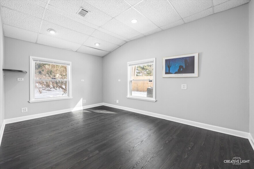 More Photos Of 9560 S State Route 31, Algonquin Medical For Sale