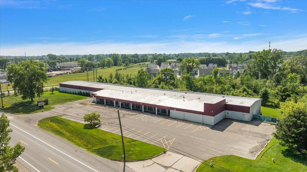 More Photos Of 58233 Gratiot Ave, New Haven Manufacturing For Sale