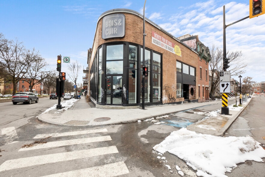 More Photos Of 3000 Rue Saint-Antoine O, Montréal Storefront Retail Office For Lease