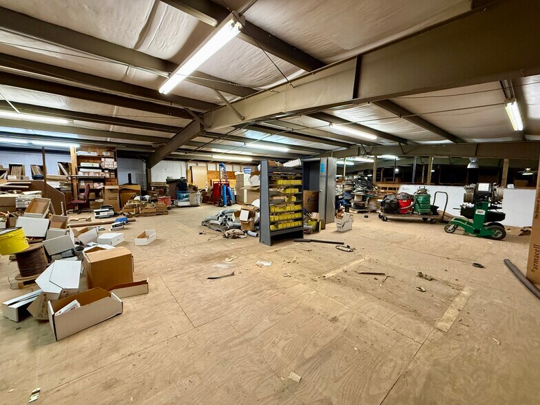 More Photos Of 7718 NC 22 Hwy, Carthage Warehouse For Lease