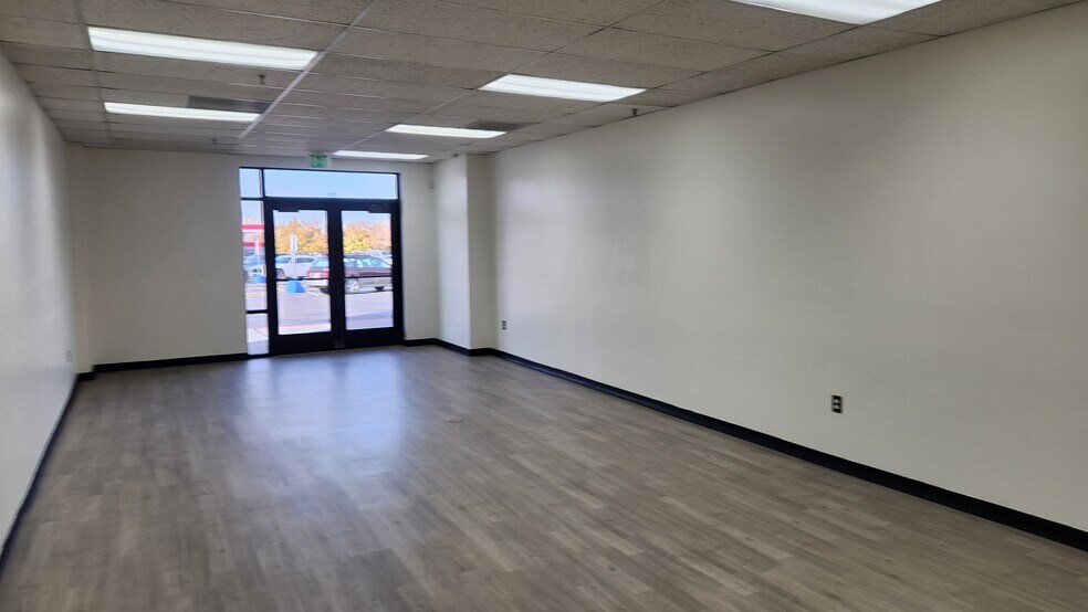 More Photos Of 418 N 175 E, Logan Storefront Retail Office For Lease