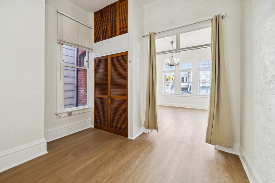 More Photos Of 2332-2334 California Street, San Francisco Apartments For Sale