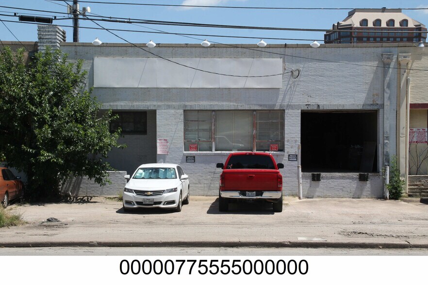 More Photos Of 2154 Irving Blvd, Dallas Light Distribution For Lease