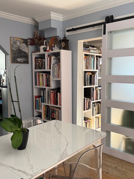 More Photos Of 520-522 E Eleven Mile Rd, Royal Oak Freestanding For Sale